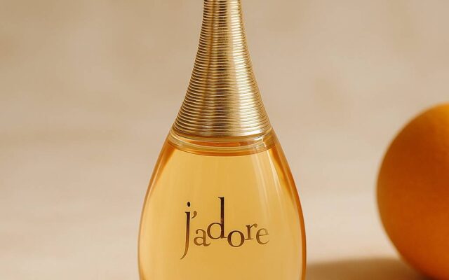 Dior J’adore: Ein Parfum, das zeitlose Weiblichkeit verkörpert